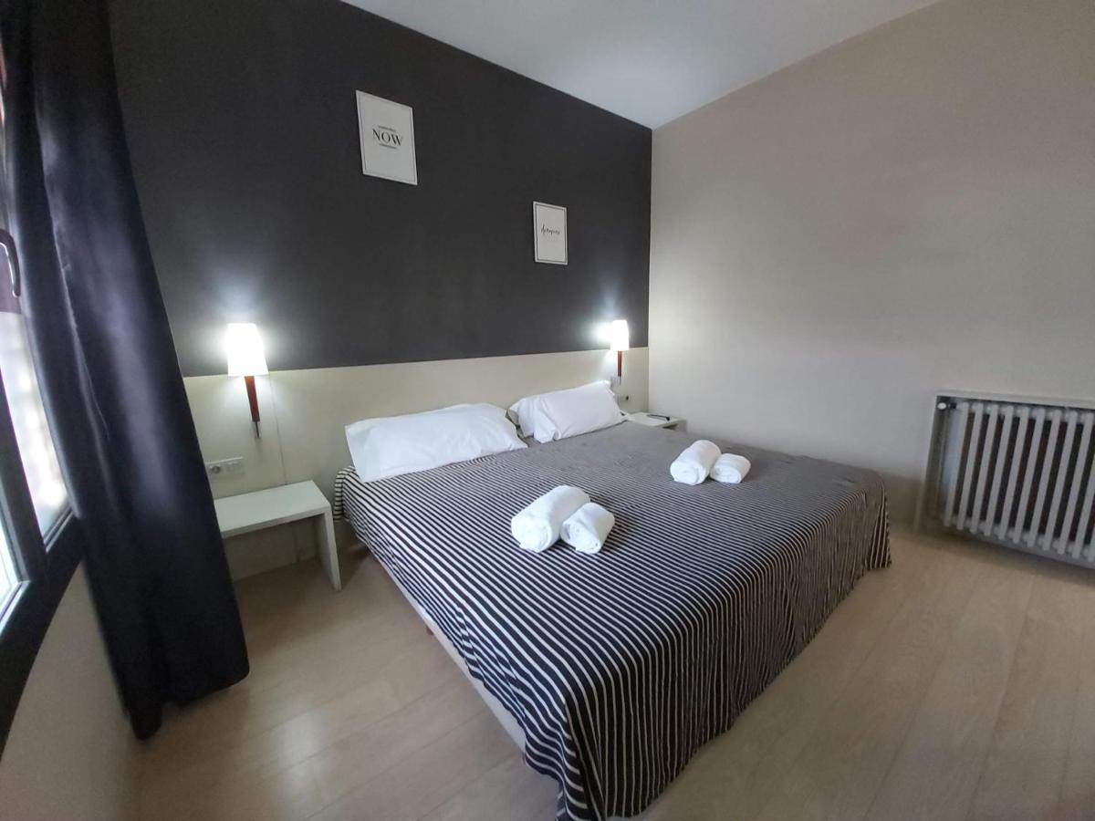Hotel El Castell Сан-Бой-де-Льобрегат Экстерьер фото