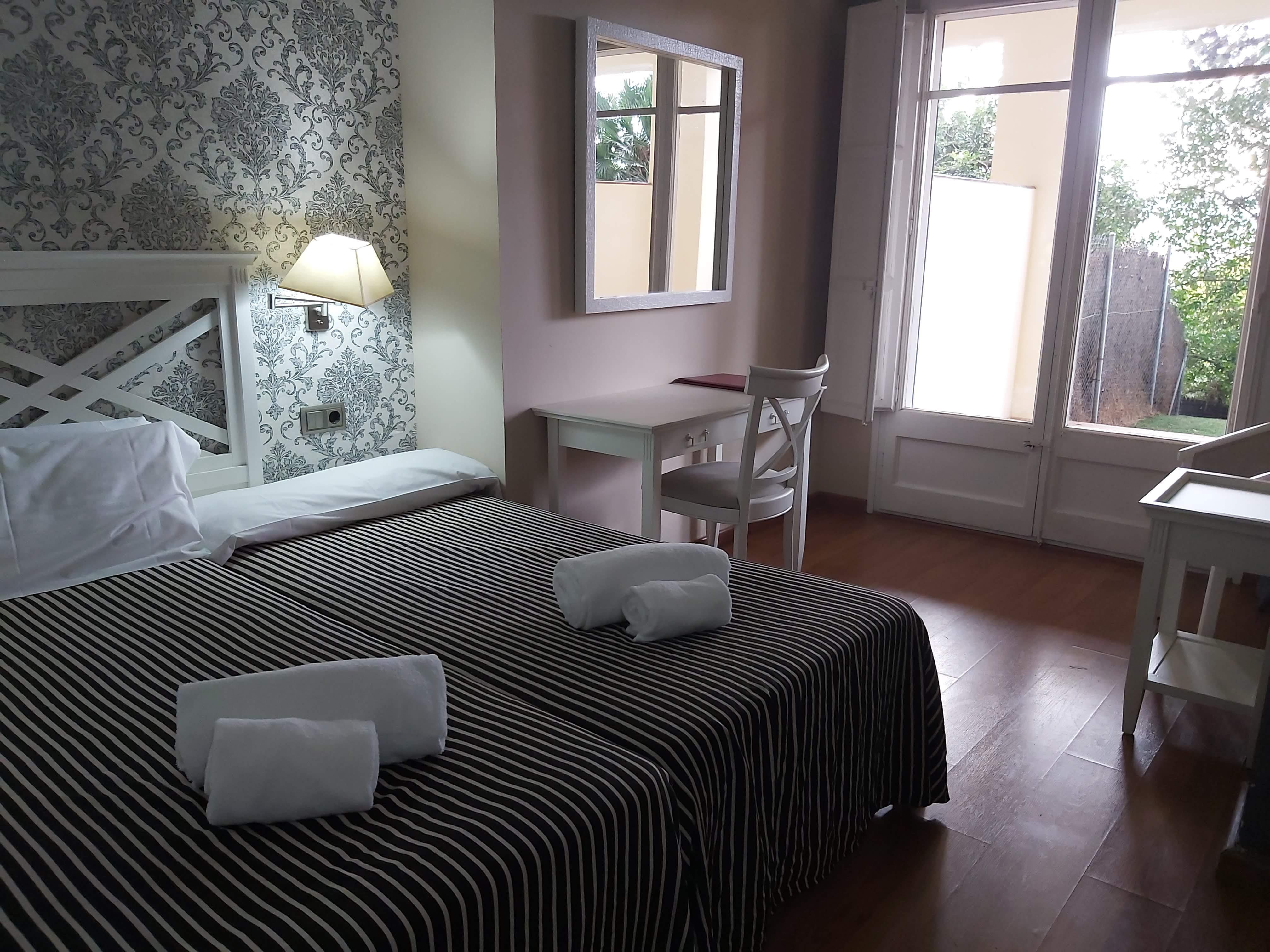 Hotel El Castell Сан-Бой-де-Льобрегат Экстерьер фото